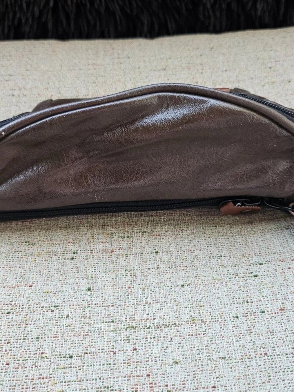 Cypress Wood Fanny Bag Waist Bag Brown Leather Travel Bag Zip Pockets Purse - Picture 6 of 14